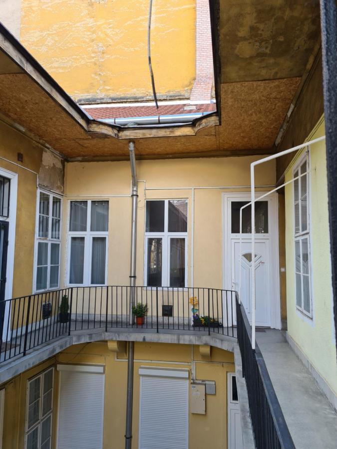 Feeling Home In The Heart Of Βουδαπέστη Εξωτερικό φωτογραφία